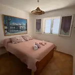 Pour 4 Personnes Proche Santa Giulia *