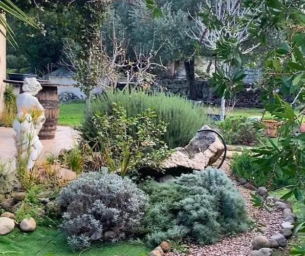 וילה Pour 4 Personnes Proche Santa Giulia סוטה