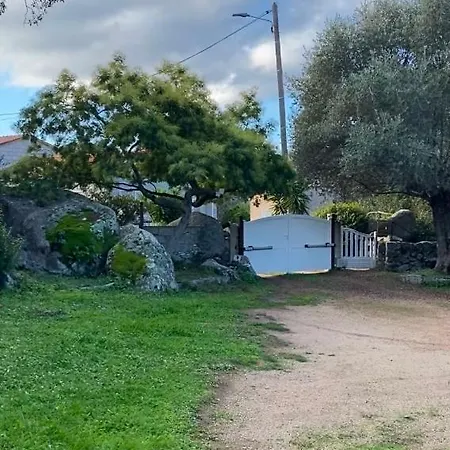 Pour 4 Personnes Proche Santa Giulia * 索塔