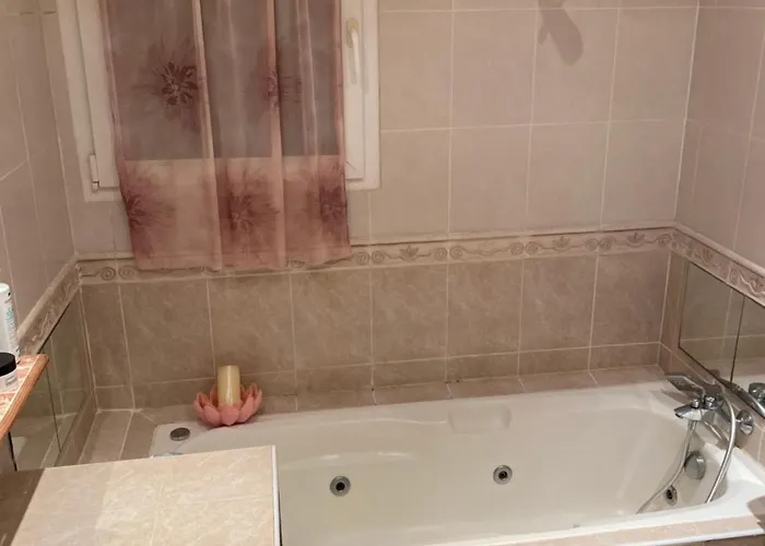 Villa Pour 4 Personnes Proche Santa Giulia *