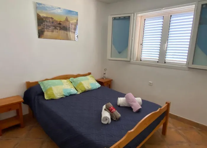 Pour 4 Personnes Proche Santa Giulia Villa *