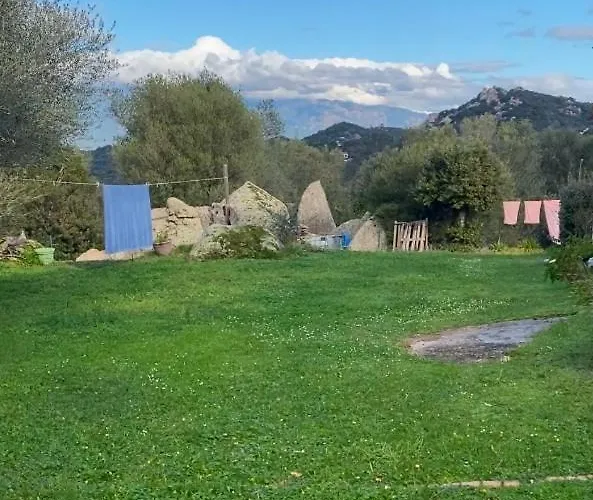 Pour 4 Personnes Proche Santa Giulia Villa